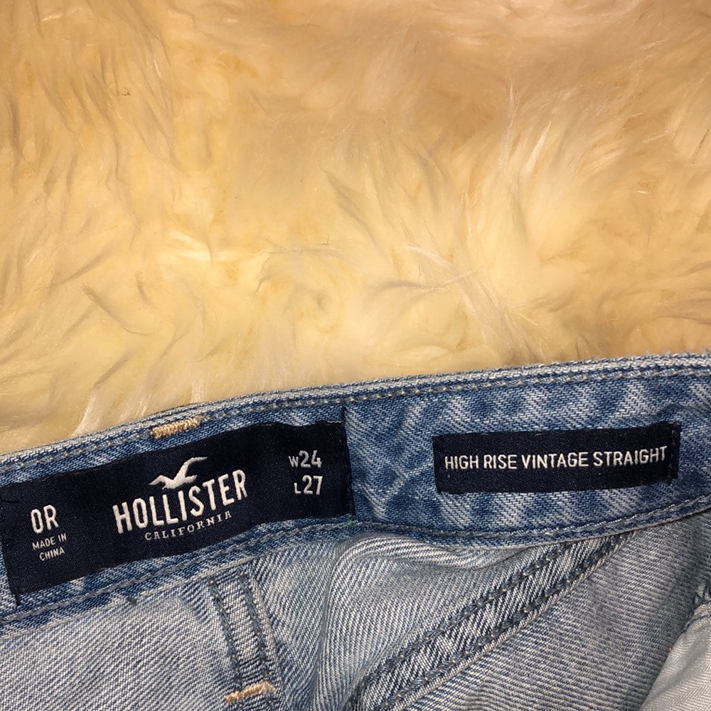Completely Ripped High Rise Jeans - Picture 4 of 4